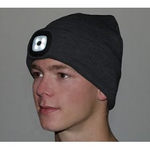 Ryom strikhue med lys